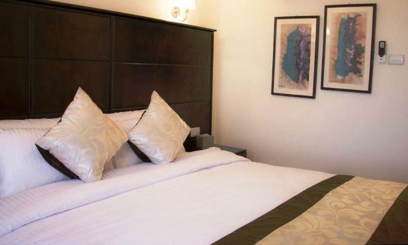 London Bridge Hotel Amman Bagian luar foto